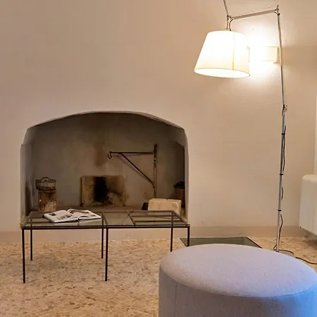 Palazzo Pati Penzion Tiggiano