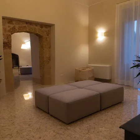 Palazzo Pati Guest house 4*