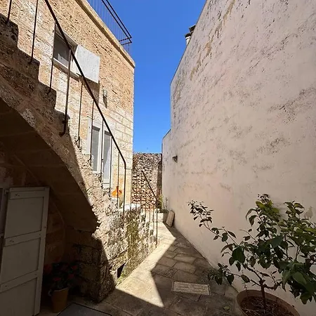 Palazzo Pati Guest house Tiggiano