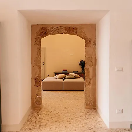 Konukevi Palazzo Pati Tiggiano