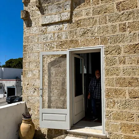 Palazzo Pati Pensjonat Tiggiano